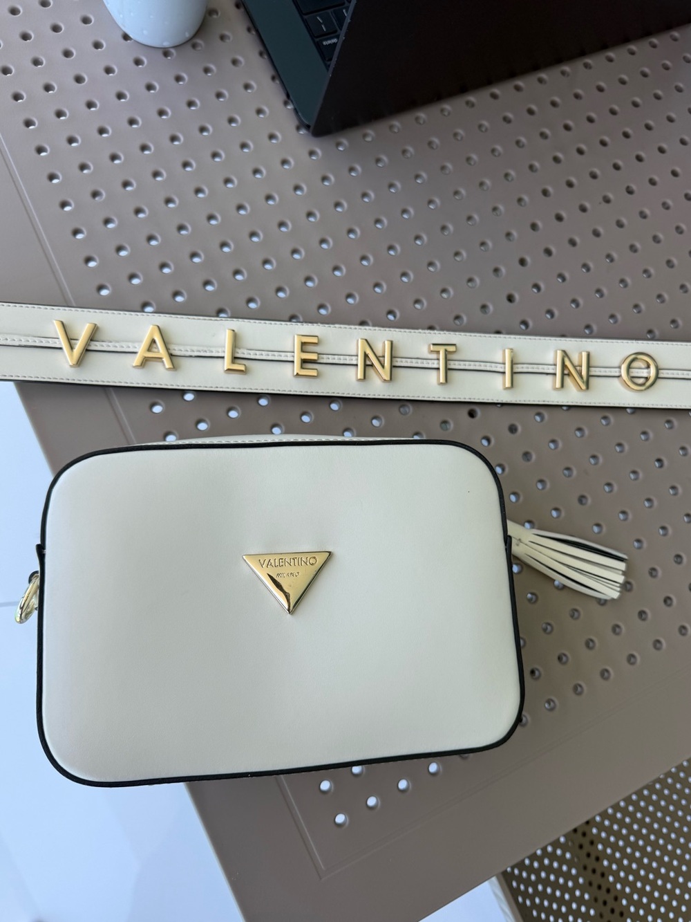 Valentino AUTHENTIC White Leather Crossbody Camera Bag with Gold Triangle Logo
